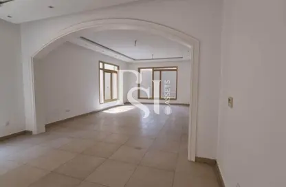 Villa - 5 Bedrooms - 6 Bathrooms for rent in Golf Gardens - Khalifa City - Abu Dhabi