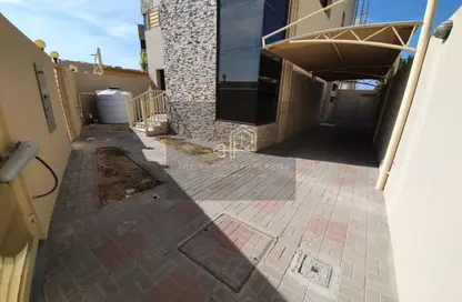 Villa - 3 Bedrooms - 5 Bathrooms for rent in Mirdif Hills - Mirdif - Dubai