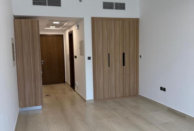 15218139 - Property Image 2
