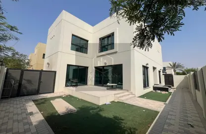 Villa - 4 Bedrooms - 5 Bathrooms for rent in Sharjah Sustainable City - Sharjah