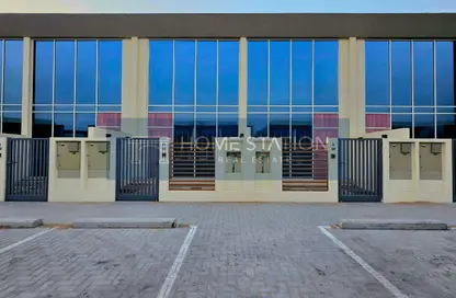 تاون هاوس - غرفة نوم - 2 حمامات للايجار في روكان - دبي لاند - دبي تاون هاوس - غرفة نوم - 2 حمامات للايجار في روكان - دبي لاند - دبي