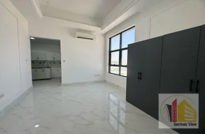 شقة - 1 حمام للايجار في مدينة الرياض - أبوظبي