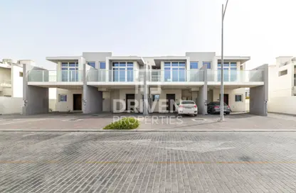 Townhouse - 3 Bedrooms - 3 Bathrooms for sale in Amargo - Damac Hills 2 - Dubai