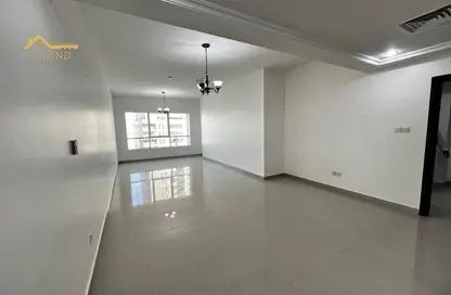 Apartment - 3 Bedrooms - 4 Bathrooms for rent in Al Khan Lagoon Tower - Al Khan Lagoon - Al Khan - Sharjah