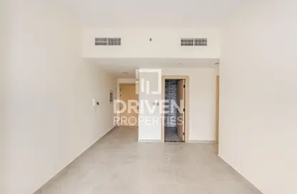 Apartment - 2 Bedrooms - 2 Bathrooms for rent in Binghatti Gems - District 12 - Jumeirah Village Circle - Dubai