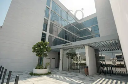 Apartment - 1 Bedroom - 2 Bathrooms for sale in Residence 25 - District One - Mohammed Bin Rashid City - Dubai