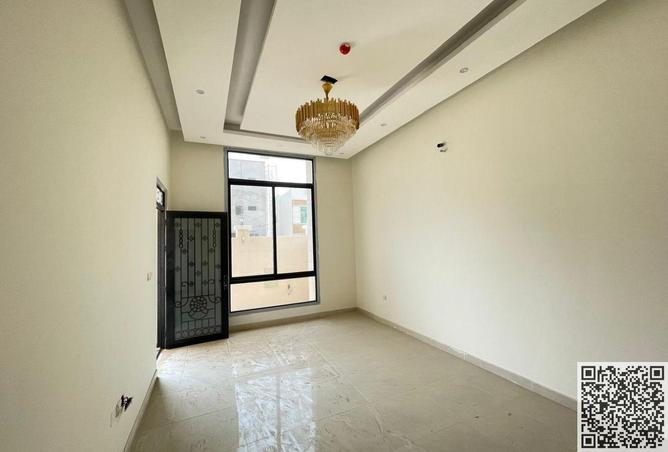 15555101 - Property Image 3