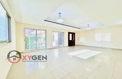 Apartment - 3 Bedrooms - 4 Bathrooms for rent in Al Nahyan Camp - Abu Dhabi