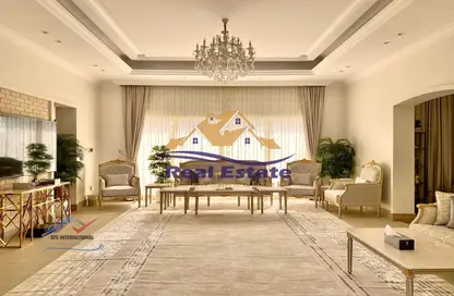 Villa - 5 Bedrooms - 6 Bathrooms for rent in Nad Al Sheba 4 - Nad Al Sheba - Dubai