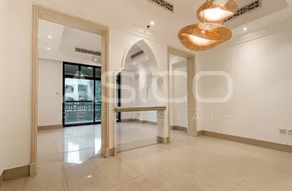 Apartment - 1 Bedroom - 1 Bathroom for rent in The Old Town Island - Old Town - Downtown Dubai - Dubai