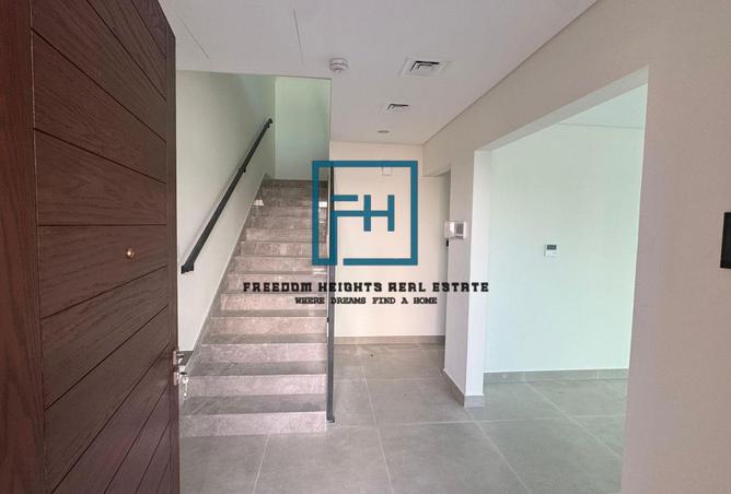 15718030 - Property Image 2