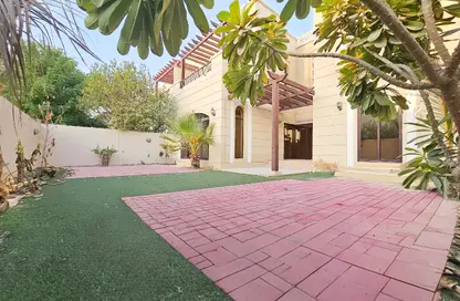 Villa - 4 Bedrooms - 5 Bathrooms for sale in Naseem - Mudon - Dubai