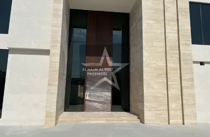 Villa - 6 Bedrooms - 7 Bathrooms for rent in Al Barsha South 1 - Al Barsha South - Al Barsha - Dubai