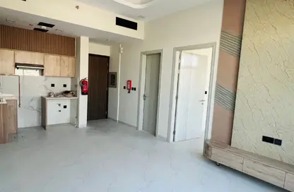 شقة - غرفة نوم - 2 حمامات للبيع في سيلفر بارك ريزيدنسي - المدينة الدولية - دبي