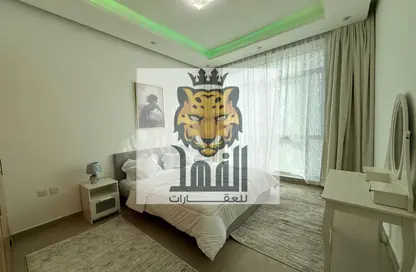 شقة - غرفة نوم - 2 حمامات للايجار في مساكن كورنيش عجمان - طريق كورنيش عجمان - عجمان