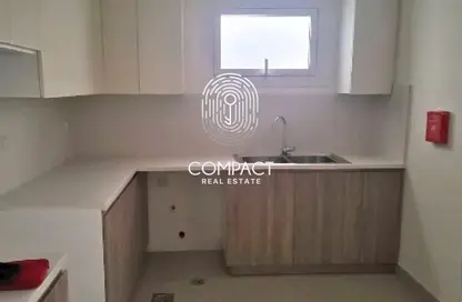 Apartment - 2 Bedrooms - 3 Bathrooms for sale in Janayen Avenue - Mirdif Hills - Mirdif - Dubai