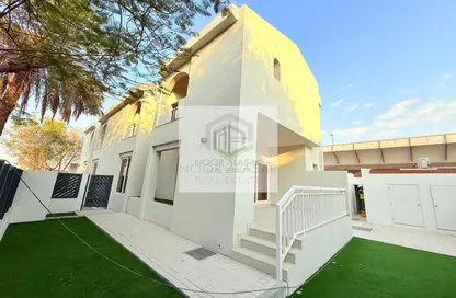 Villa - 4 Bedrooms - 5 Bathrooms for rent in Arenco Villas 23 - Jumeirah 3 - Jumeirah - Dubai