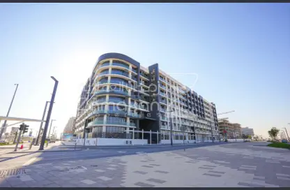 Apartment - 4 Bedrooms - 5 Bathrooms for sale in The Gate - Masdar City - Abu Dhabi