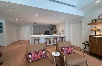 Apartment - 2 Bedrooms - 3 Bathrooms for sale in Marina Residences 6 - Marina Residences - Palm Jumeirah - Dubai