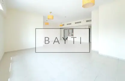 Apartment - 3 Bedrooms - 5 Bathrooms for sale in East Heights 3 - Business Bay - Dubai