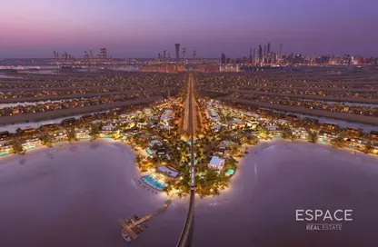 Villa - 6 Bedrooms - 6 Bathrooms for sale in The Palm Crown - Palm Jumeirah - Dubai