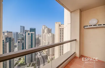 Apartment - 3 Bedrooms - 4 Bathrooms for rent in Rimal 5 - Rimal - Jumeirah Beach Residence - Dubai