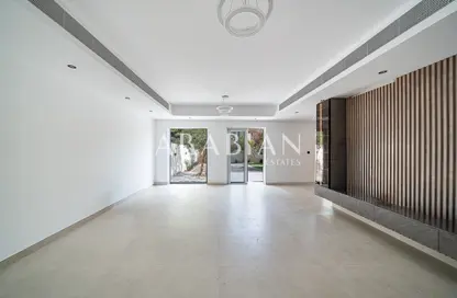 فيلا - 3 غرف نوم - 3 حمامات للبيع في الينابيع 9 - الينابيع - دبي