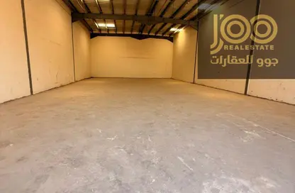 مستودع - استوديو - 1 حمام للايجار في أم الثعوب - أم القيوين