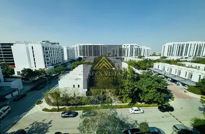 شقة - 2 غرف نوم - 3 حمامات للايجار في شقق أريج - الجادة - الشارقة