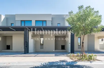 Outdoor House image for: Townhouse - 3 Bedrooms - 3 Bathrooms for rent in Parkside 2 - EMAAR South - Dubai South (Dubai World Central) - Dubai, Image 1