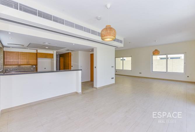 15239432 - Property Image 2