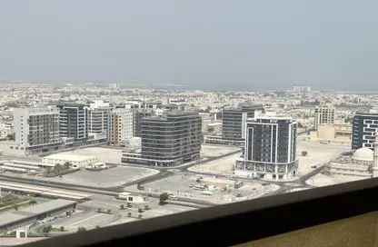 شقة - 2 غرف نوم - 2 حمامات للايجار في برج المنال - شارع الشيخ زايد - دبي