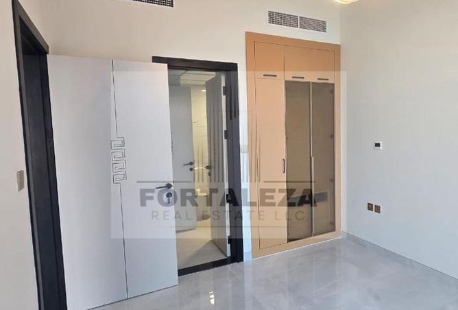 15748200 - صورة العقار 2