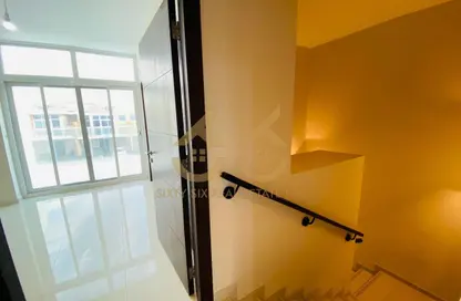 تاون هاوس - 4 غرف نوم - 3 حمامات للايجار في أفينسيا 2 - افانسيا - داماك هيلز 2 - دبي تاون هاوس - 4 غرف نوم - 3 حمامات للايجار في أفينسيا 2 - افانسيا - داماك هيلز 2 - دبي