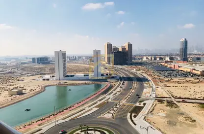 شقة - غرفة نوم - 2 حمامات للايجار في C برج - ليك سايد ريزيدنس - مدينة دبي للإنتاج (اي ام بي زد) - دبي