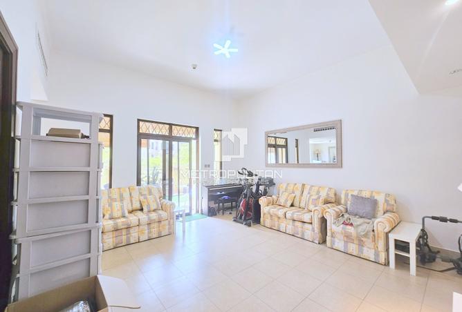 15723220 - Property Image 2