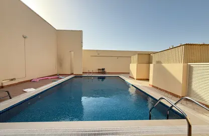 Apartment - 1 Bedroom - 2 Bathrooms for rent in Bin Khalid Building - Al Barsha 1 - Al Barsha - Dubai