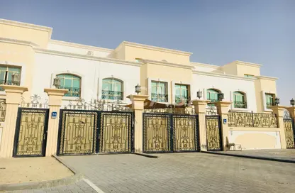 فيلا - 5 غرف نوم - 6 حمامات للايجار في مدينة شخبوط - أبوظبي