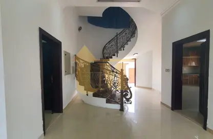 Villa - 5 Bedrooms - 7+ Bathrooms for rent in Al Warqa'a - Dubai