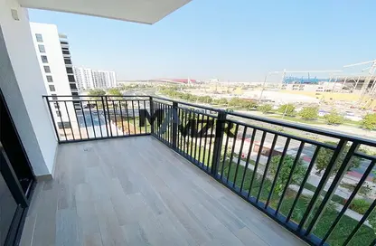 Apartment - 3 Bedrooms - 4 Bathrooms for sale in Waters Edge - Yas Island - Abu Dhabi