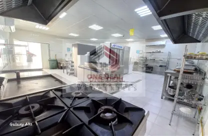 Apartment - 2 Bedrooms - 1 Bathroom for rent in Al Markhaniya - Al Ain