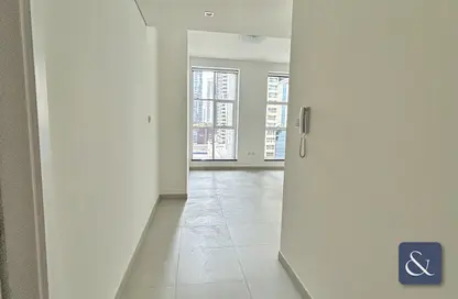 Apartment - 2 Bedrooms - 3 Bathrooms for rent in Marina Arcade Tower - Dubai Marina - Dubai