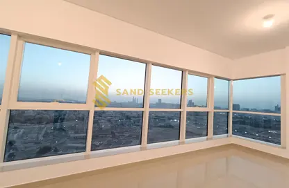 Apartment - 3 Bedrooms - 5 Bathrooms for rent in Bloom Central Residential - Bloom Central - Al Tibbiya - Abu Dhabi