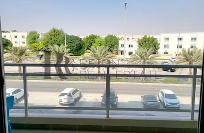 Apartment - 2 Bedrooms - 2 Bathrooms for sale in Tower 7 - Al Reef Downtown - Al Reef - Abu Dhabi