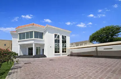 فيلا - 5 غرف نوم - 6 حمامات للايجار في فلل ام سقيم 1 - أم سقيم 1 - أم سقيم - دبي