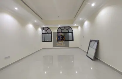 شقة - غرفة نوم - 1 حمام للايجار في مدينة محمد بن زايد - أبوظبي