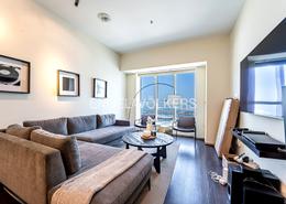 Living Room image for: Apartment - 2 bedrooms - 3 bathrooms for sale in Elite Residence - Dubai Marina - Dubai, Image 1