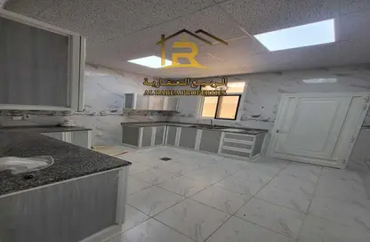 Townhouse - 5 Bedrooms - 6 Bathrooms for rent in Al Yasmeen - Ajman