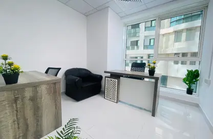 Office Space - Studio - 1 Bathroom for rent in Aspin Tower - Sheikh Zayed Road - Dubai