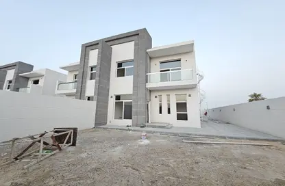 Villa - 5 Bedrooms - 7 Bathrooms for rent in Al Azra - Al Riqqa - Sharjah